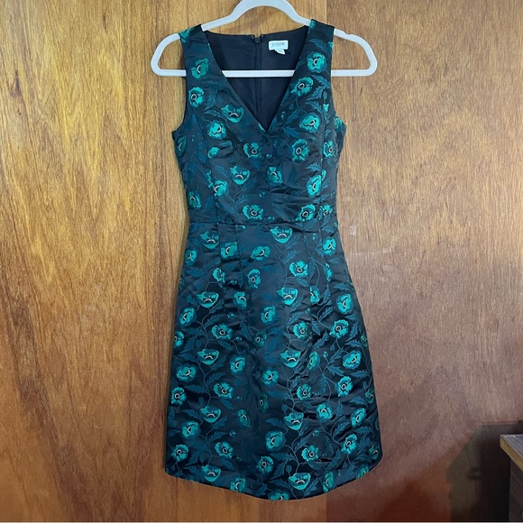 J. Crew Dresses & Skirts - J. CREW Green & Black Floral Sleeveless Dress Sz 0